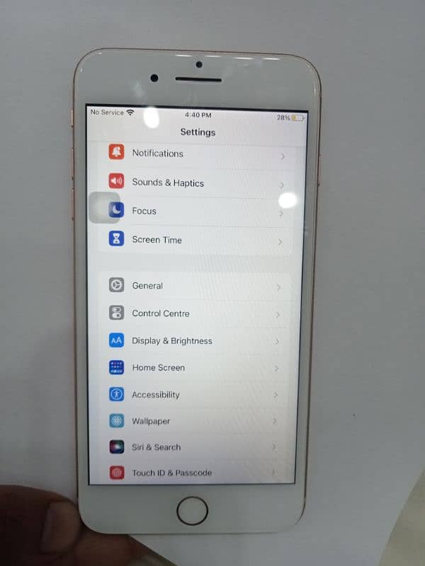 iphone 8 plus 64 gb Non PTA gold color 5