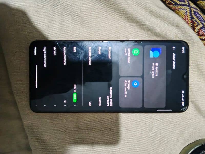 Oppo f17 condition 10/9 memory 8/128 exchange possible 0