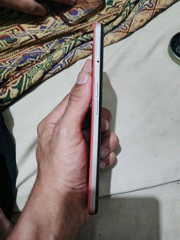 Oppo f17 condition 10/9 memory 8/128 exchange possible 1