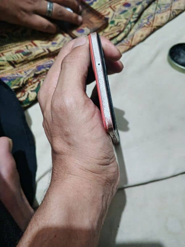 Oppo f17 condition 10/9 memory 8/128 exchange possible 4