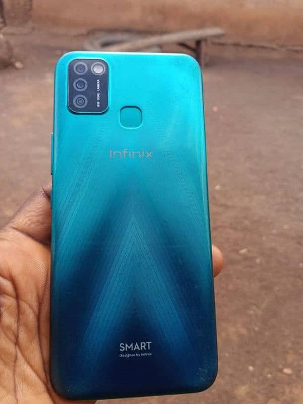 Infinix smart 6 with box 4gb 64gb all ok 0