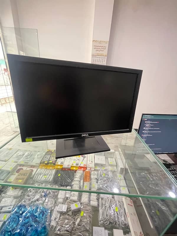 Dell 20 inches led with display port 2