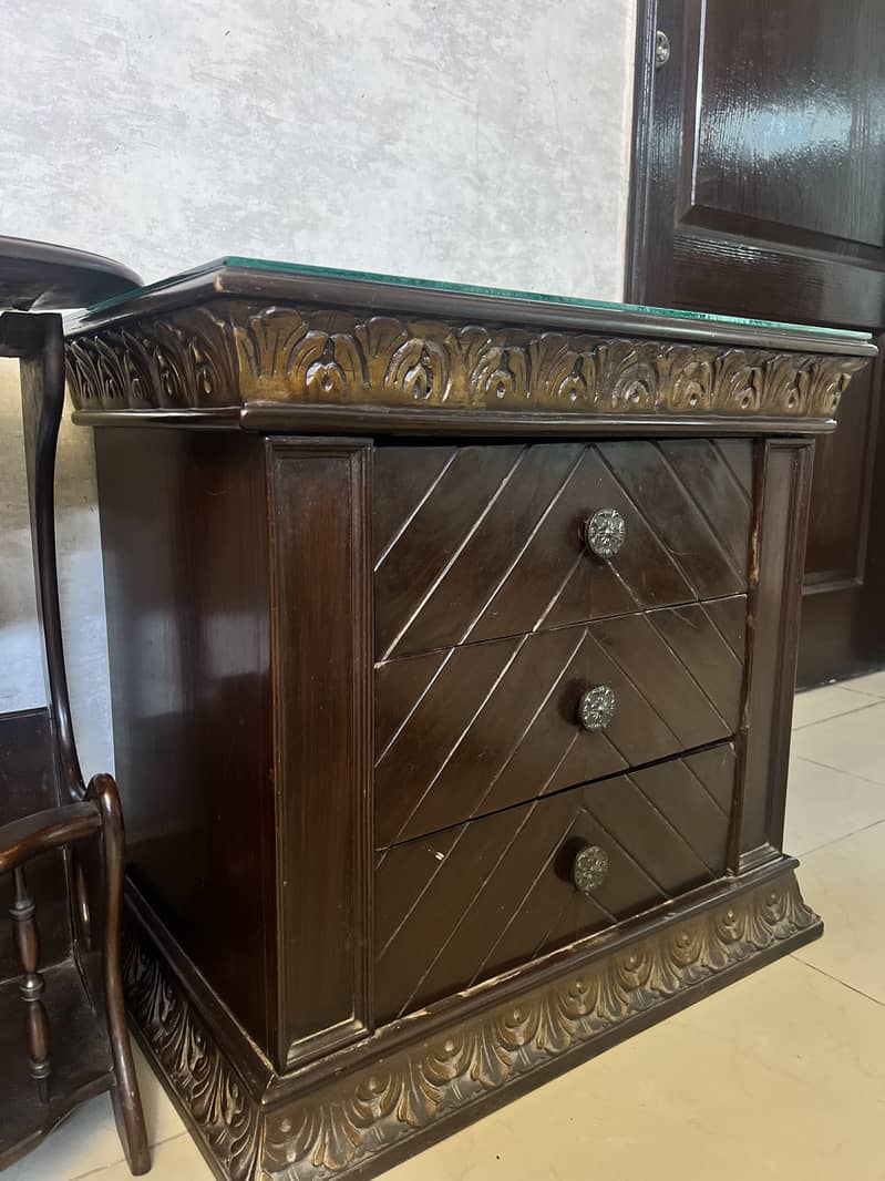Wooden carving bed with side tables 1