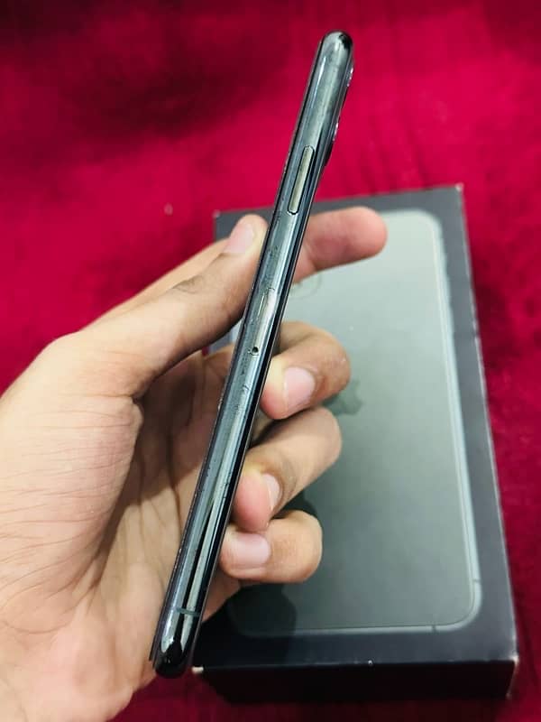 iPhone 11 Pro Max Dual Pta Approved 256GB 4