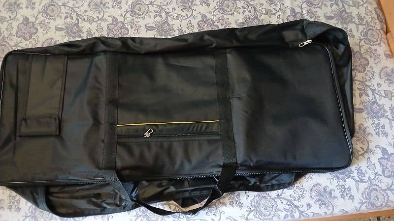 Keyboard piano case 0