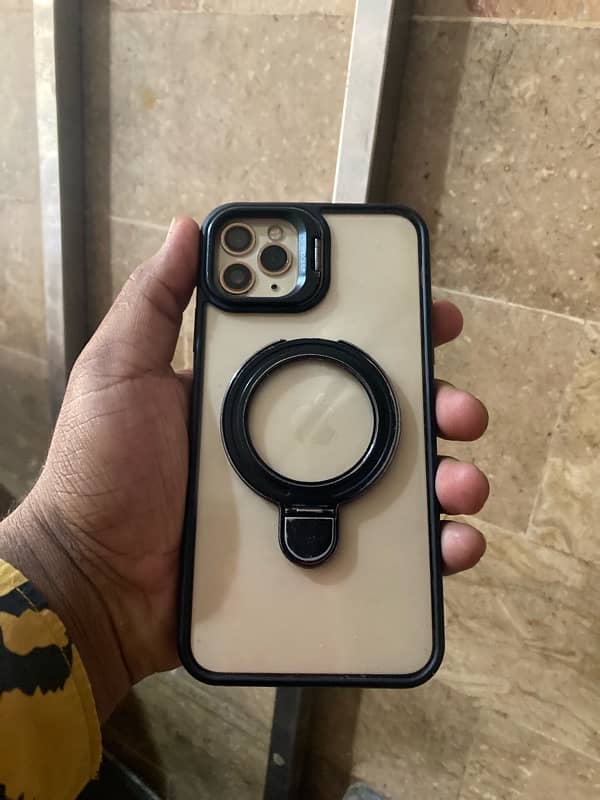 Iphone 11 pro max Display Massage 1
