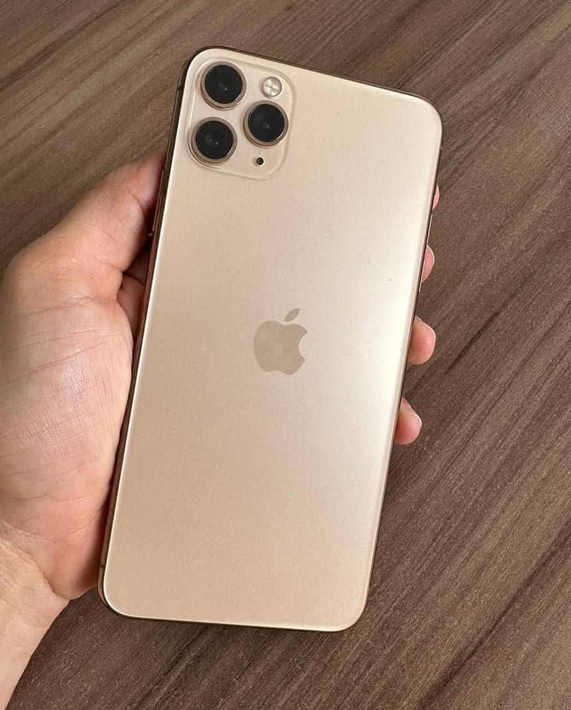 Iphone 11 pro max jv non pta 10/10 condition 7