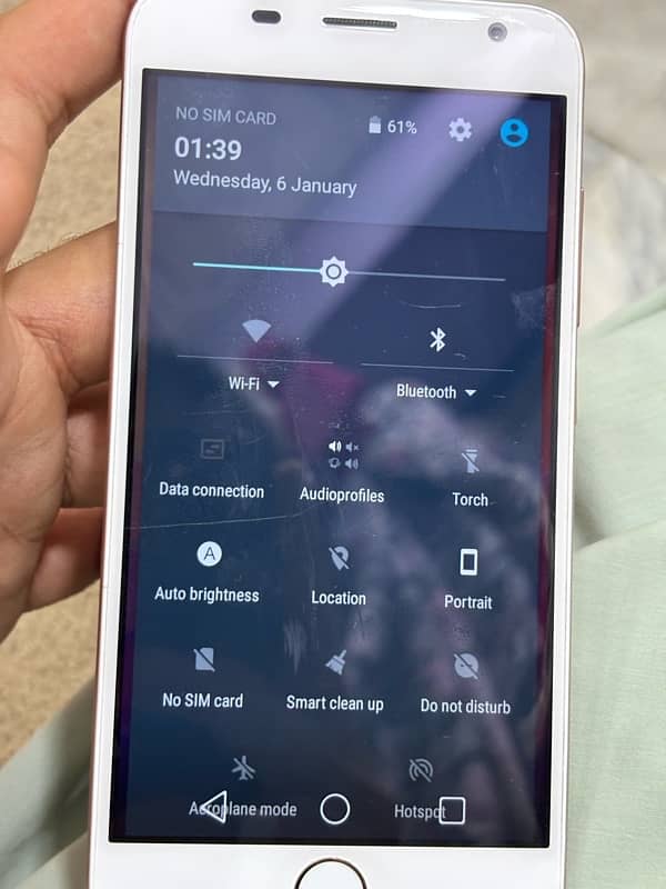 Max 4 2/32 fringer print all ok non pta iphone kie lyea sab se best hn 1