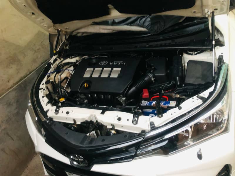 Toyota corolla altis 1.6 4