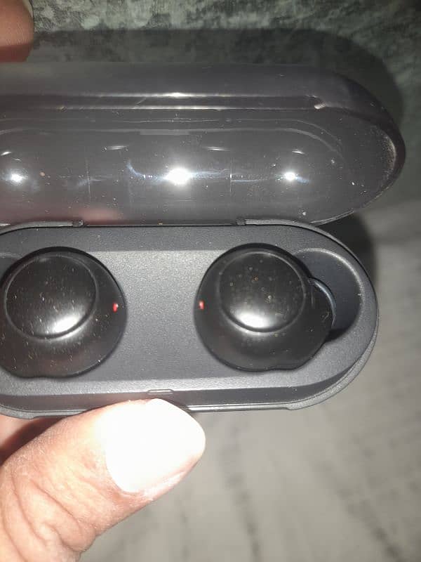 sony wf-c 500 air buds 0