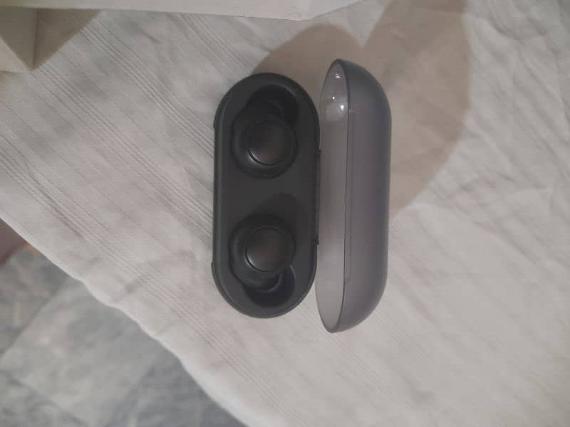 sony wf-c 500 air buds 3