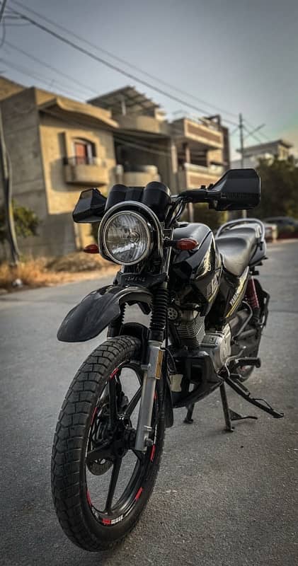 yamaha YBR G full modified bike 0
