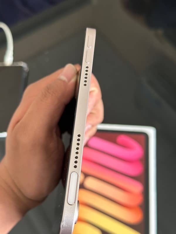 IPADE MINI 6 64GB 10.10 condition 03165179675 whttsap 7