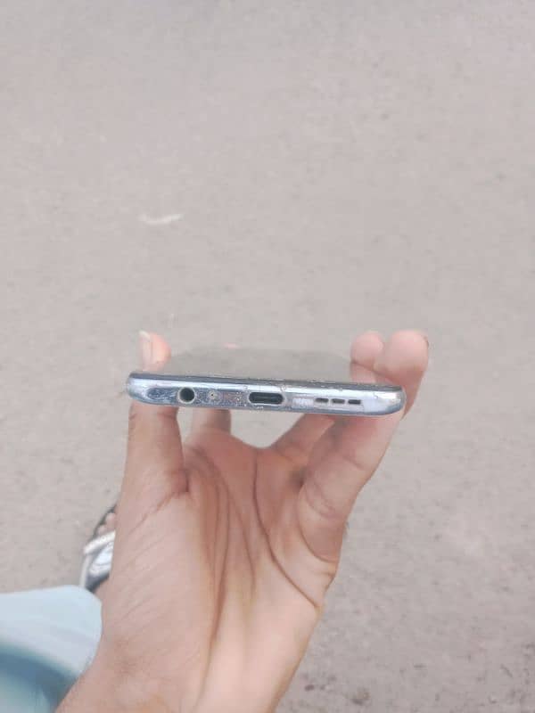 Redmi note 10 , Condition 9/10 , with box , original 33w charger 5