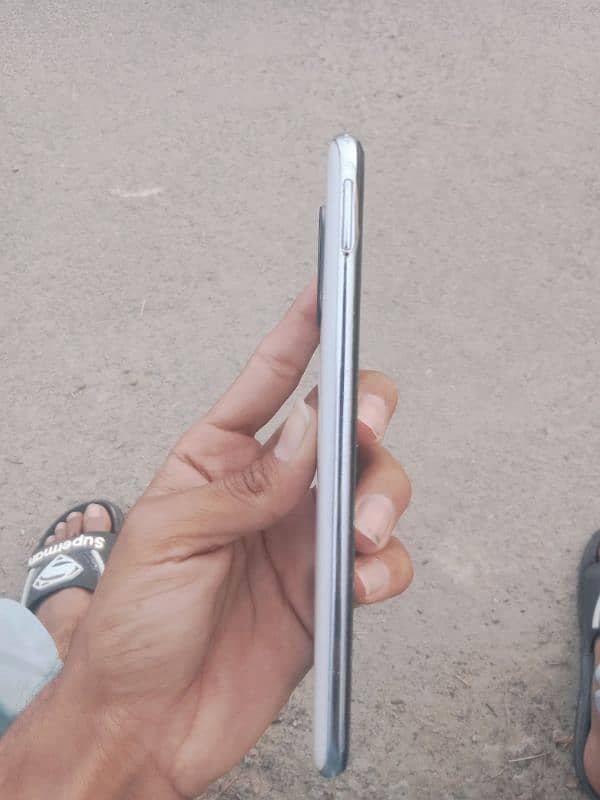Redmi note 10 , Condition 9/10 , with box , original 33w charger 8