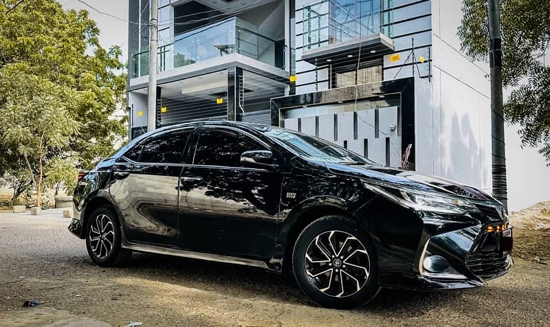 Toyota Altis Grande 2016 2