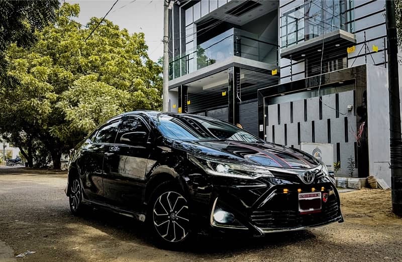 Toyota Altis Grande 2016 3
