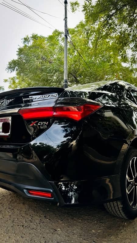 Toyota Altis Grande 2016 6