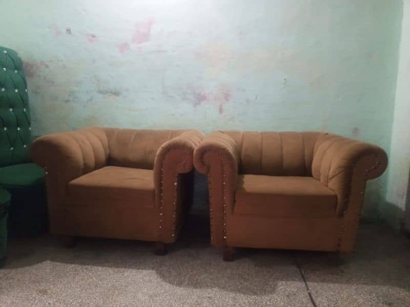 2 set with table 1 bed for sale 2