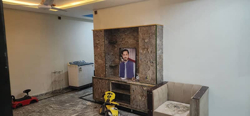 Ghouri town 4c2 Fowra Chok 2bed Falat For Rent water electrity Available 0