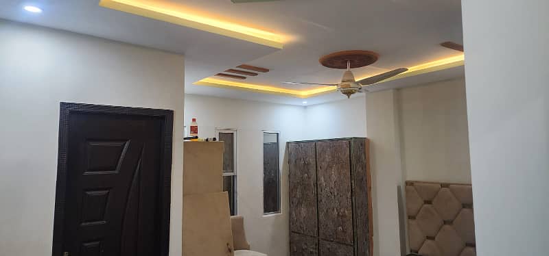 Ghouri town 4c2 Fowra Chok 2bed Falat For Rent water electrity Available 1