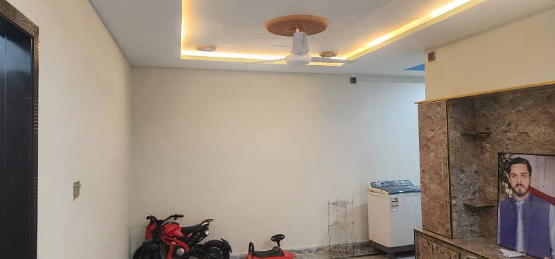 Ghouri town 4c2 Fowra Chok 2bed Falat For Rent water electrity Available 2