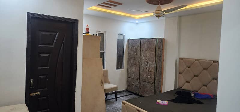Ghouri town 4c2 Fowra Chok 2bed Falat For Rent water electrity Available 11