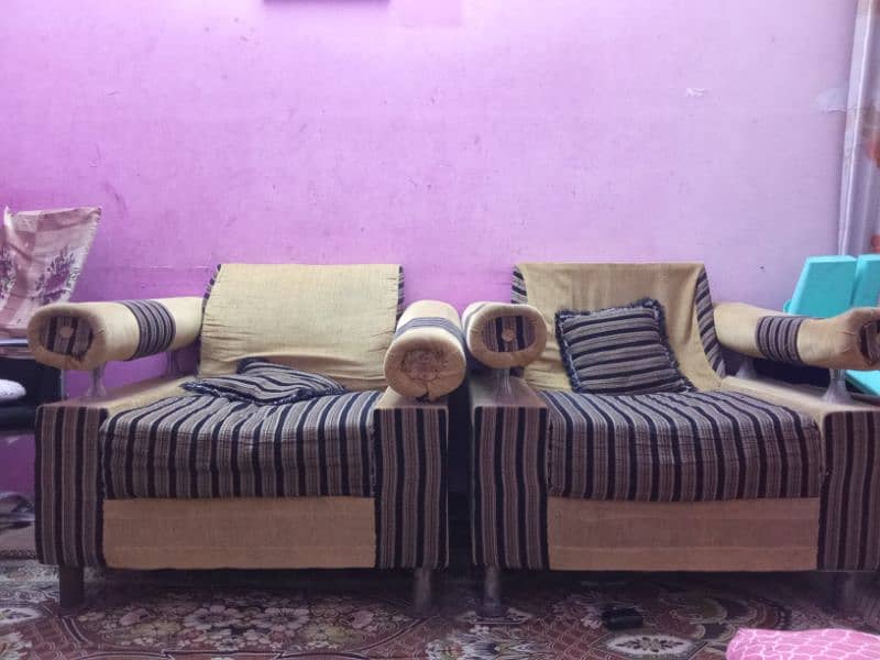 5 Seater Sofa Set 0