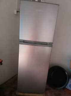 good condition han garanty ki sth haii