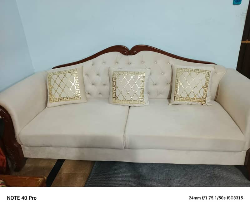 7 seater white sofa set 4