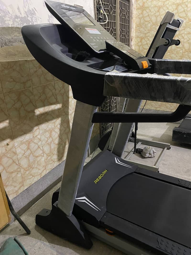 Reborn  American Commercial folding track Treadmill|Treadmill Repair 3