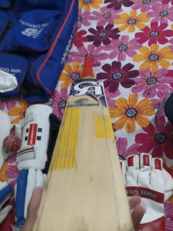 Cricket kit with zaman Khan signed bat urgent sale 1