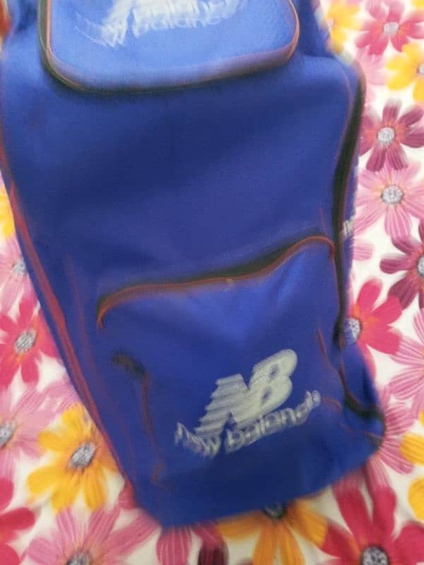 Cricket kit with zaman Khan signed bat urgent sale 6