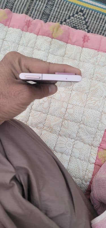 Samsung Nota 20 ualter ram 12 and room 128 dul Sim non pta Sim not wok 4
