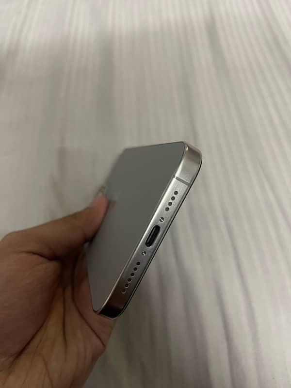 iPhone 15 pro max 256 GB Non pta Dual physical model 4