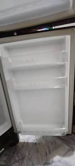 PEL Refrigerator PB Purple Blaze Room Size Refrigrator
