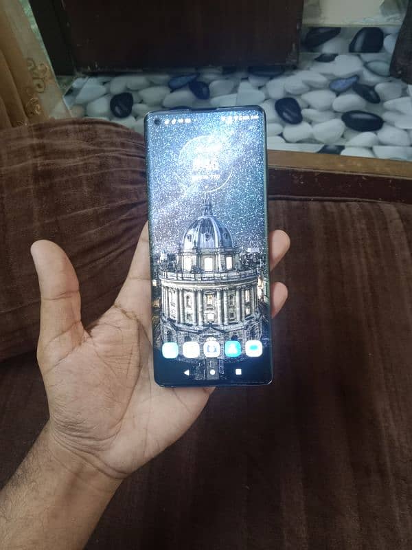 MOTO EDGE PLUS 0