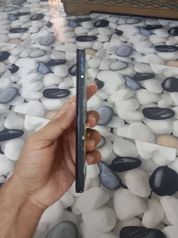 MOTO EDGE PLUS 3