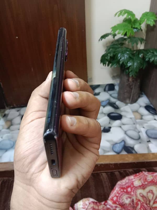 MOTO EDGE PLUS 14