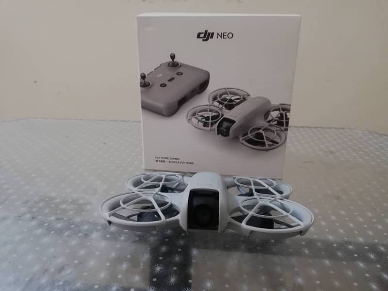 DJI NEO Fly more combo 1