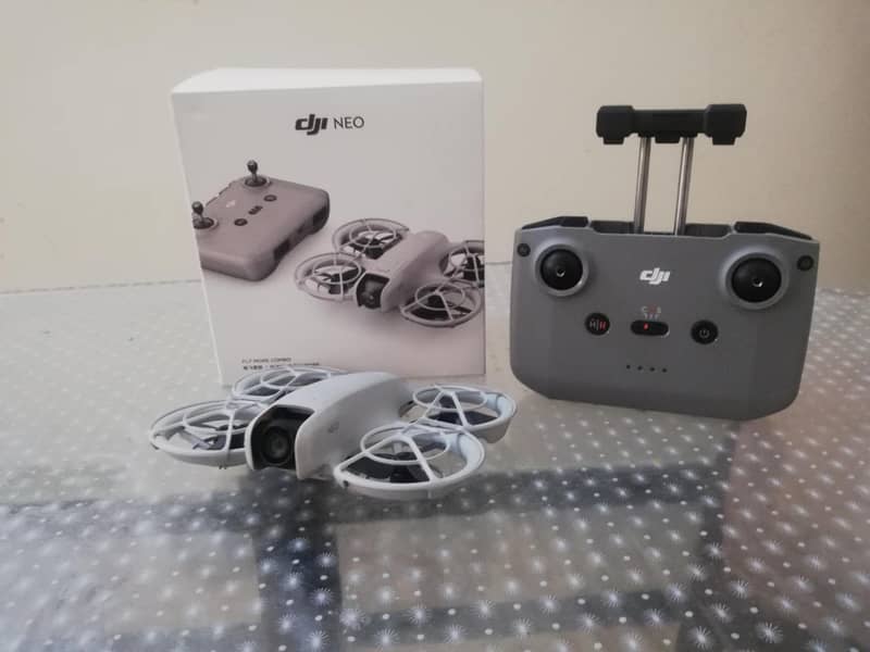 DJI NEO Fly more combo 3