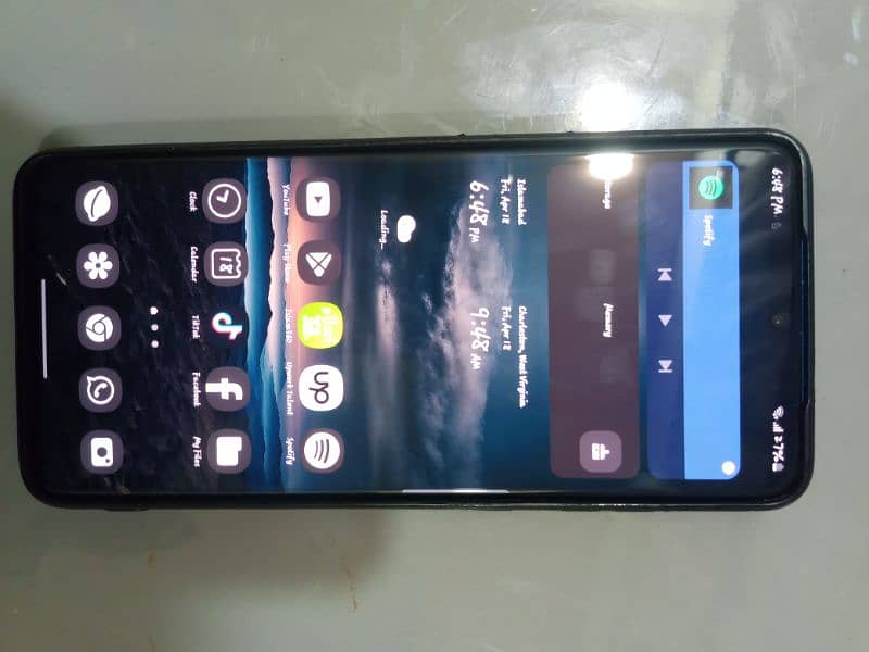Samsung galaxy s20+ non pata with box 6