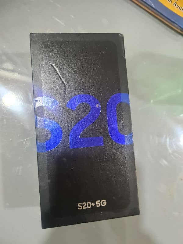 Samsung galaxy s20+ non pata with box 8