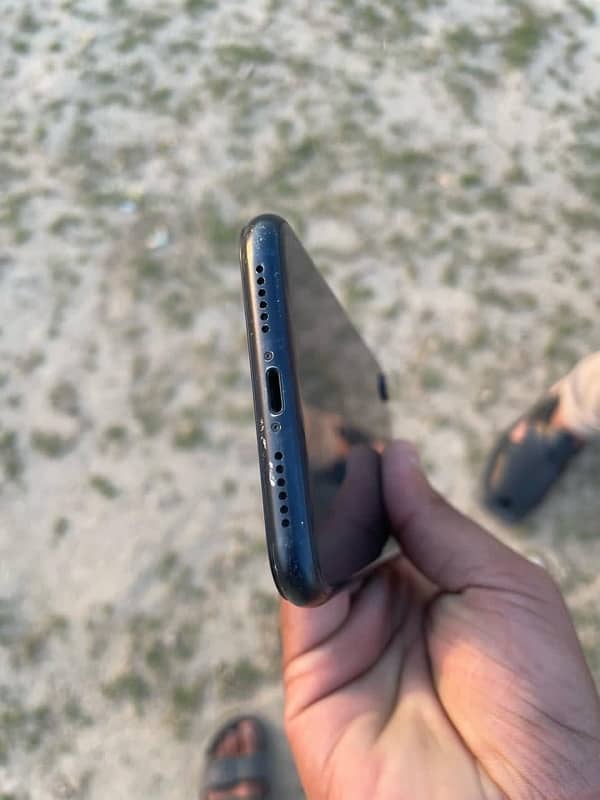 iphone xr 3