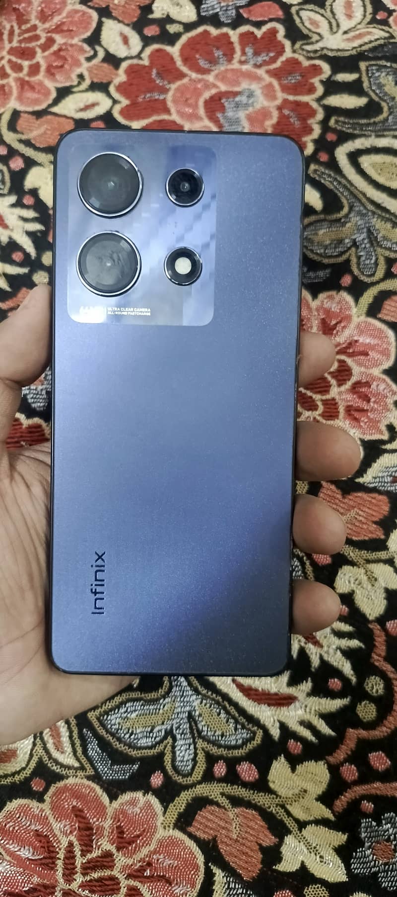Infinix Note 30 8+8 256 0
