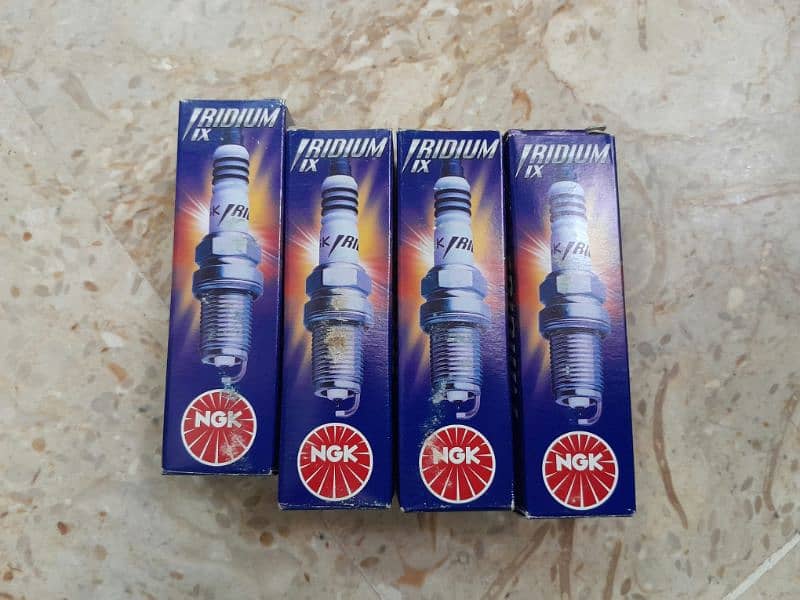 NGK IRIDIUM SPARK PLUGS [BKR6EIX-11] 4PCS 1