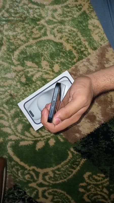 iphone 15 jv 128GB 4