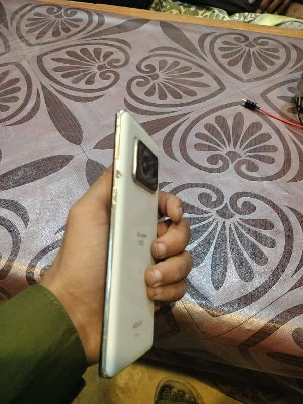 Aquos R6 10/9 Condition Non PTA 2