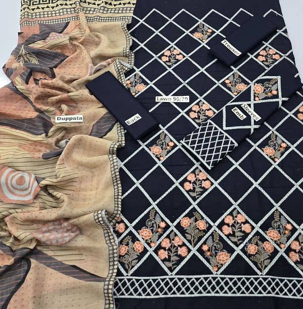 LADIES ALL KINDS OF SUITS ARE AVAILABLE UNSTICHED WATTSAPP:03274057758 4