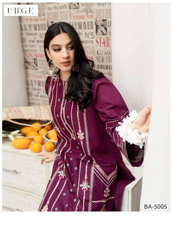 LADIES ALL KINDS OF SUITS ARE AVAILABLE UNSTICHED WATTSAPP:03274057758 7